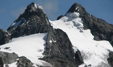Ascending Rwenzori: A Hiker’s Odyssey in the Heart of Uganda